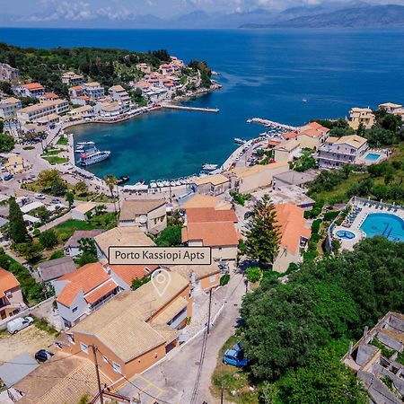Porto Kassiopi Apartments Extérieur photo